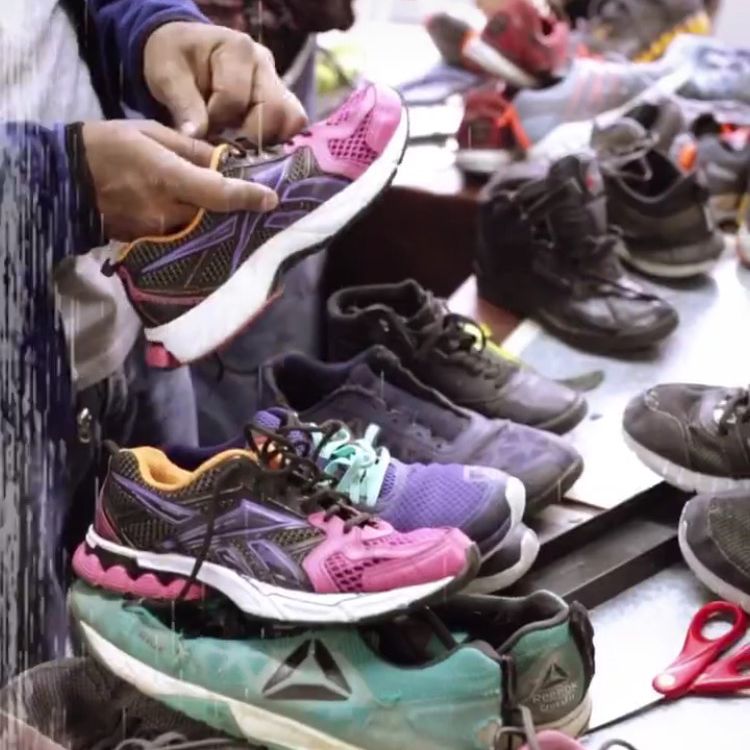 REZET Client EcoProducts Corporate Gifts Reebok